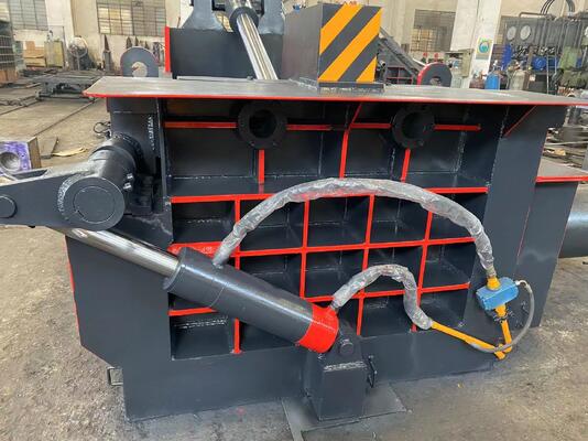 खरीदें Y81F-315घन और नियमित बेल बनाने के लिए स्क्रैप मेटल बलेर online manufacture